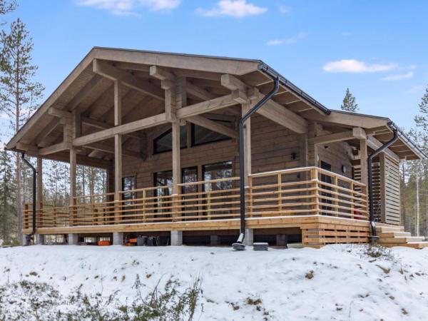 Holiday Home Villa korpi by Interhome, Réserver  Hôtels à North Ostrobothnia avec parking, Parking
