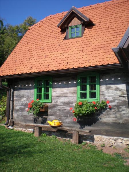 APARTMANI Etno kuća pod Okićem, Buchen Sie Ferienhof Klake Zagreb