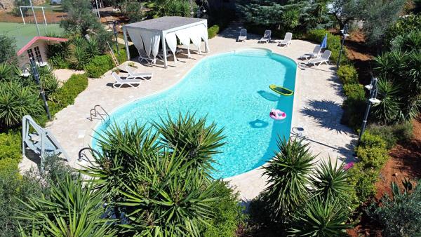 Villa Frande - Con Ampia Piscina E Campo Da Gioco Privato, Buchen Sie  Alessano Salento