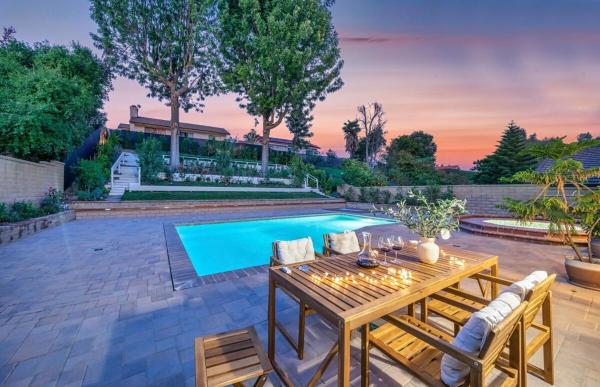 Luxe Sundance Villa 3BR with Pool and Spa Near Disney, Prenota  Pomona Los Angeles Metropolitan Area