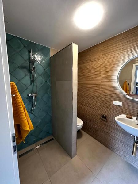 Ferienhaus Rimpar, Book  Bavaria Hotels with a Parking, Parking