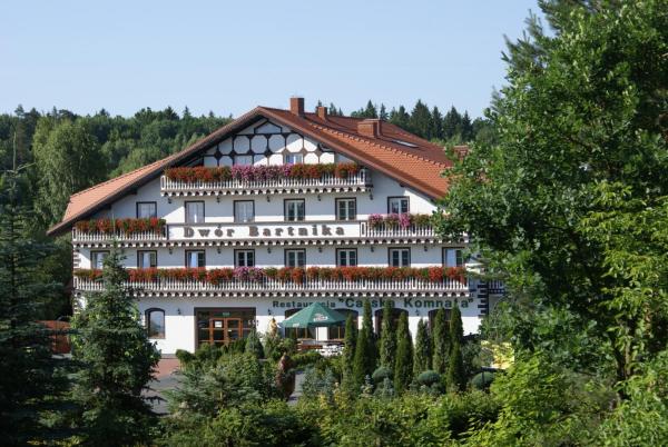 Dwór Bartnika, Buchen Sie Bed & Breakfast Narewka 