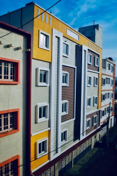 Esha Enclave - Premium Suits, Réserver  Bangalore Karnataka