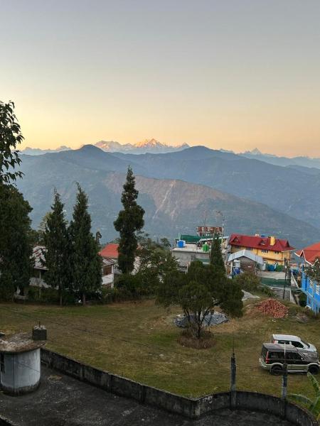Giridham House, Buchen Sie  Kalimpong Westbengalen