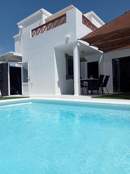 Villa Lanzarote Zen, Prenota  Hotel a Isole Canarie con piscina, Piscina