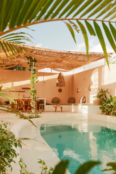 WAHA by Perla - 3BR Oasis Villa close to the beach, Reserva ahora  Hoteles con piscina en Bali, Piscina