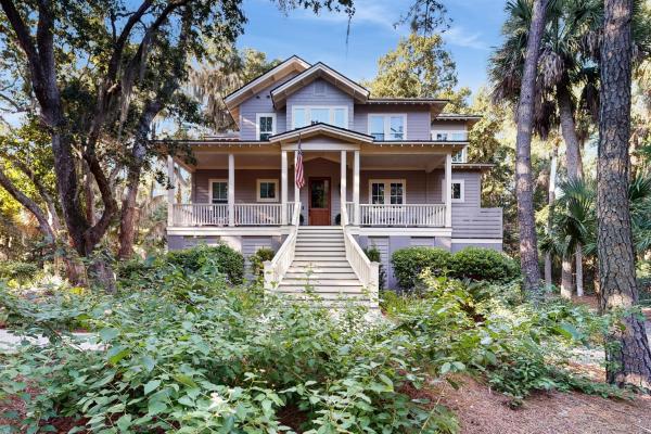 The Ocean Hideaway, Buchen Sie  Hotels in Seabrook-Insel mit Pool, Schwimmbad