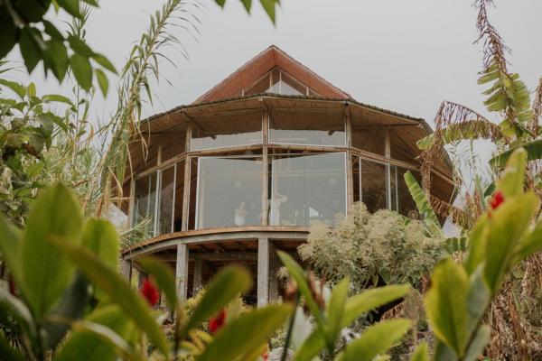 Saasil Retreat, Reserva ahora  Hoteles en Solola con aparcamiento, Aparcamiento
