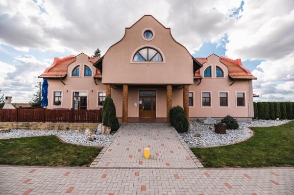 Motel ARD, Réserver Motel Hôtels 3 étoiles à Cata, 3*