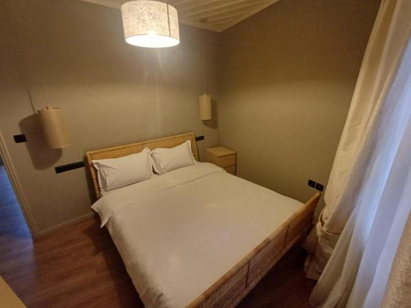 Δωμάτια με Θέα, Reserva ahora  Arájova 