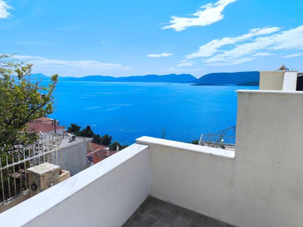Oikonomou Villas, Prenota  Ermionida 
