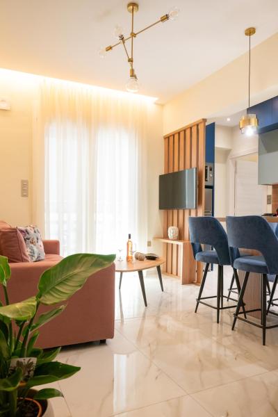 Urban Bliss, Prenota  Hotel a Macedonia con parcheggio, Parcheggio