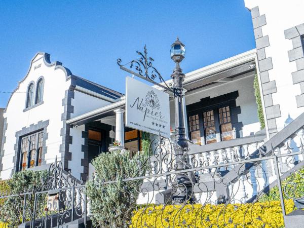 Sir Napier Boutique Guest House, Book  Napier Overberg