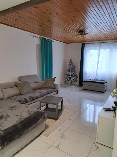 Apparemment T11, Prenota  Hotel a Rodano con parcheggio, Parcheggio