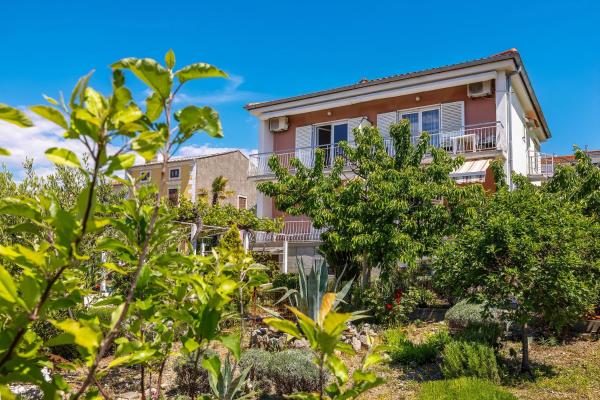 Apartments & Room Ljubica, Buchen Sie Ferienwohnung Punat Insel Krk