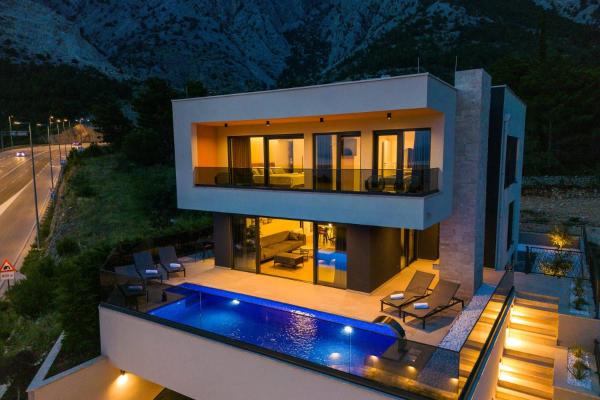 Villa Sirius, Buchen Sie  Hotels in Gespanschaft Split-Dalmatien mit Pool, Schwimmbad