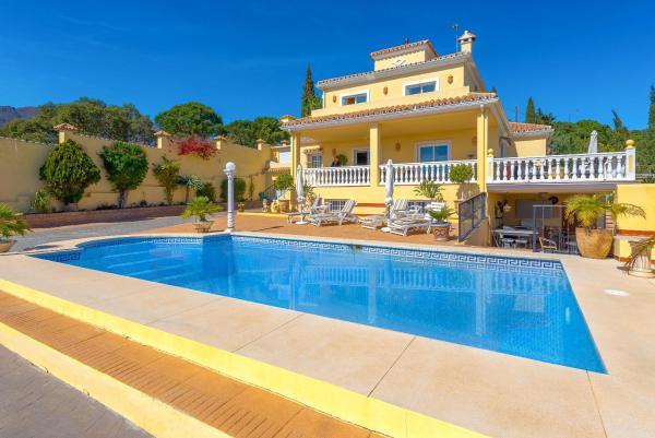 Villa Roca Penthouse, Prenota  Hotel a Costa del Sol con piscina, Piscina