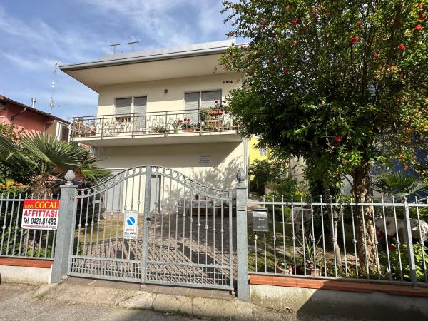 Villa Rita - AGENZIA COCAL, Reserva ahora  Hoteles en Véneto con aparcamiento, Aparcamiento