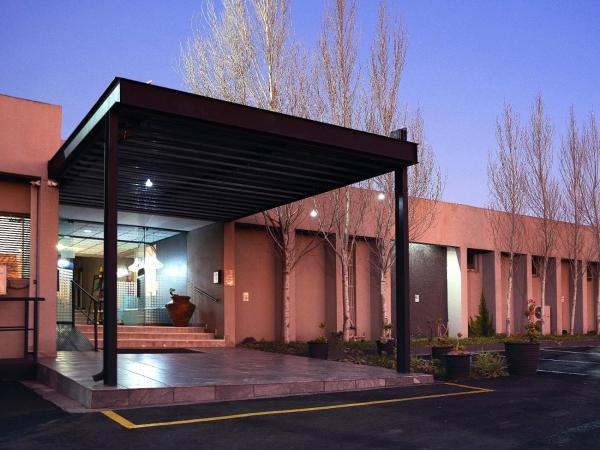 Qs Evander Hotel & Apartments, Prenota Appartamento Evander Highveld Ridge