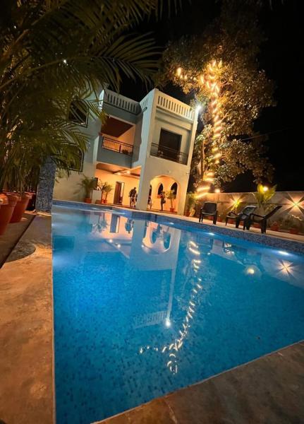 House Of Ubuntu, Réserver  Hôtels à Maharashtra avec piscine, Piscine