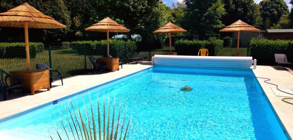 Camping le Martinet, Reserva ahora  Hoteles con piscina en Loiret, Piscina
