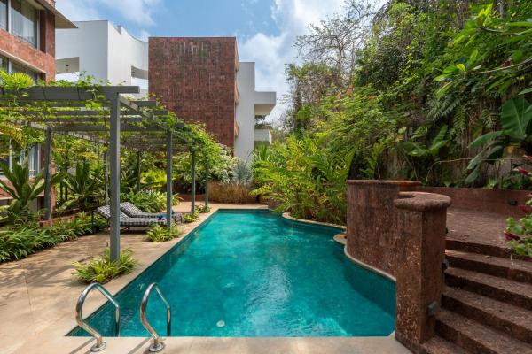 El Rosario 2BHK Apartments-Near Candolim-Common pool-Wifi-24 hour Security & 5 mins Drive to Casino, Buchen Sie Ferienwohnung Verem 