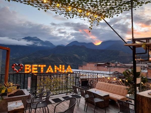 Hotel & Rooftop Farallones, Prenota  Betania Antioquia