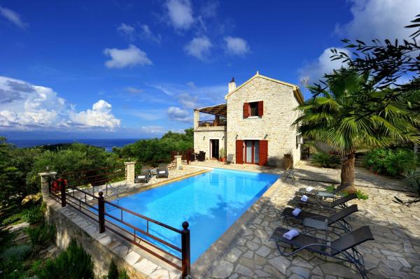 Villa Casa Bianca Orange Apartment, Book Apartment Hotels in Paxoi with a Pool, Swimming Pool