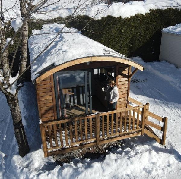 Le Clos Du Pin, Prenota  Hotel a Alvernia con parcheggio, Parcheggio
