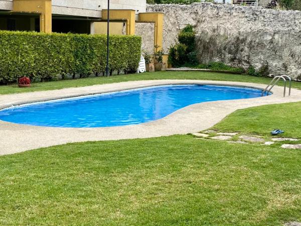 Chalet Portosin con piscina al lado de la playa, Buchen Sie Chalet Goyanes Galicien