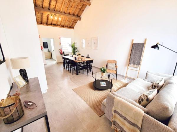 MF Terceira - Villa With Terrace & Ocean Views, Buchen Sie  Praia da Vitória Terceira