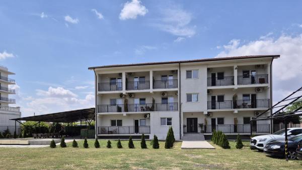 Vila Karen, Prenota  Hotel a Constanta con parcheggio, Parcheggio