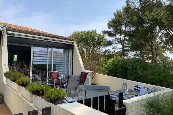 Naturiste Cap dAgde Villa Héliovillage 95, Réserver  Hôtels à Hérault avec parking, Parking