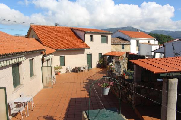 APARTAMENTOS OUTEIRO, Buchen Sie   