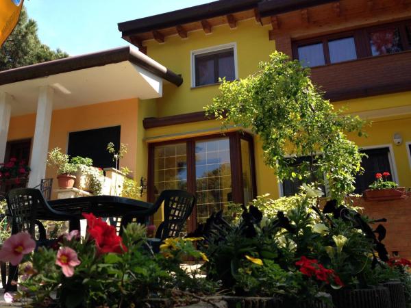 Villa orchidea, Prenota  Hotel a Veneto con parcheggio, Parcheggio