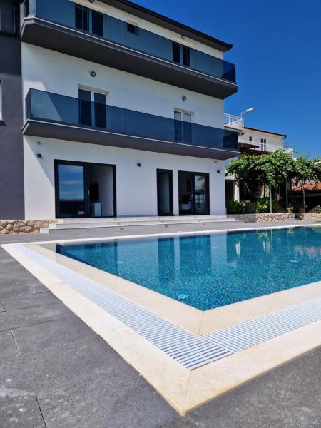 Villa Olea, Buchen Sie  Hotels in Gespanschaft Split-Dalmatien mit Pool, Schwimmbad