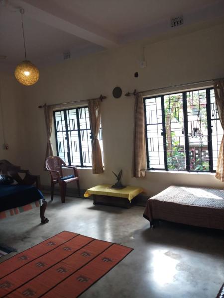RNR Homestay Santiniketan, Buchen Sie  Shānti Niketan Westbengalen