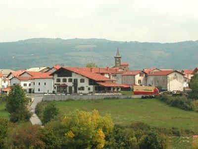 MAITETXU HABITACION, Prenota  Bizkarreta Navarre Pyrenees