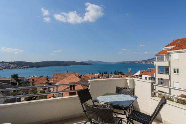 Apartmani Branka, Buchen Sie  Hotels in Gespanschaft Split-Dalmatien mit Parkplatz, Parkplätze