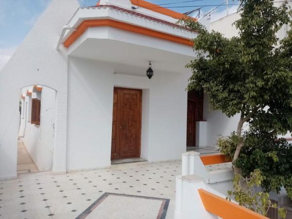 Villa luxueuse meublée, Réserver  Sfax 