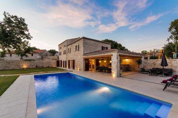 Istria Time - Villa Nyma - Heated Pool, Prenota  Mrgani Istria