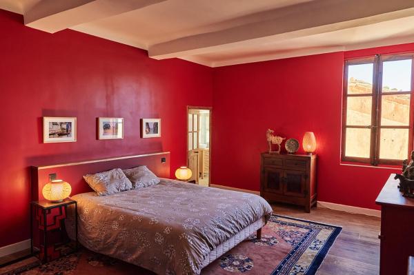 Chateau de Beaucouse, Book  Thoard 
