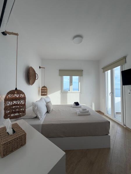 Eolia luxury houses Andros, Prenota  Hotel a Andro con parcheggio, Parcheggio