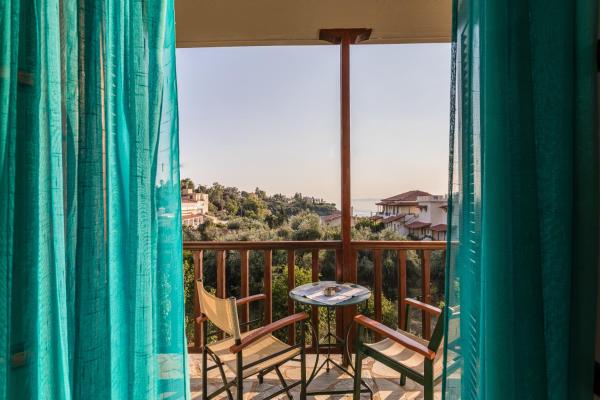 Penelope Apartments, Book Apartment Stoúpa 