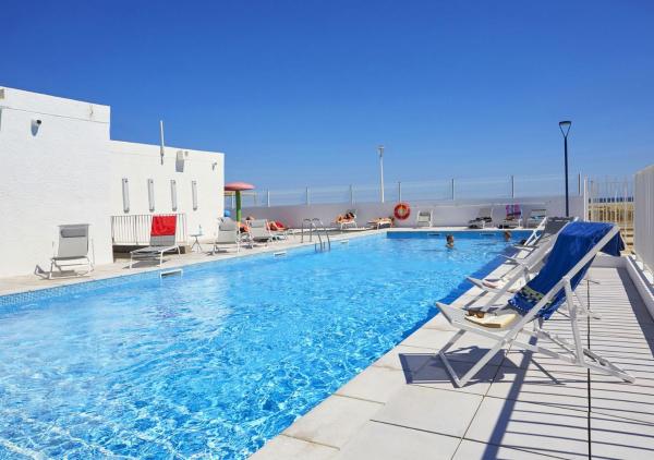 Résidence Goélia Les Carrats, Réserver  Hôtels avec piscine à Leucate, Piscine