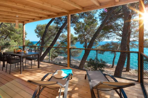 Pine Beach Pakostane Glamping Homes - All Inclusive light, Buchen Sie  Pakostane Gespanschaft Zadar