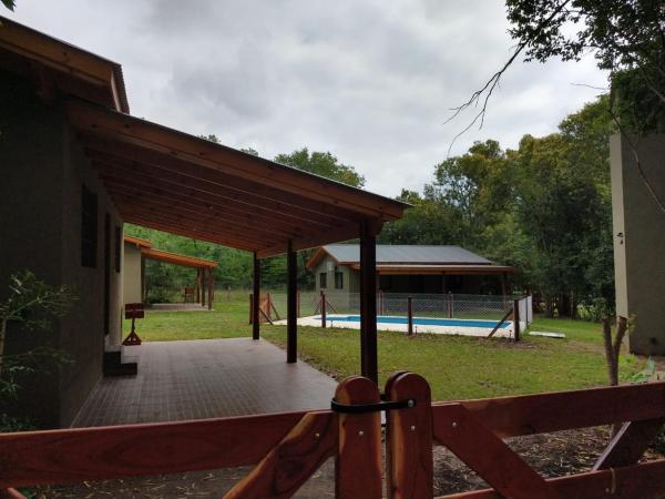 Complejo El Bosque, Prenota  Hotel a Córdoba con parcheggio, Parcheggio