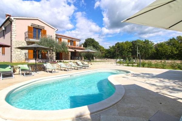 Villa Dean 1912, Reserva ahora  Hoteles en Istria central con piscina, Piscina