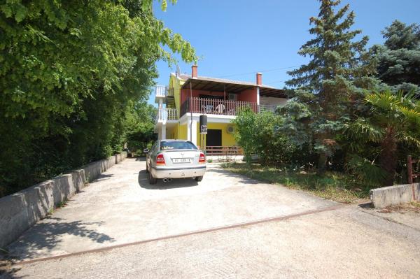 Apartments Juric by El-Pi Tours, Buchen Sie Ferienwohnung Njivice Insel Krk
