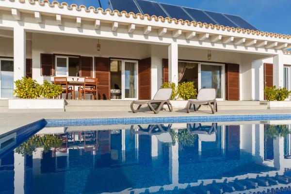 Bini Sole - Villa de lujo con piscina en Menorca, Buchen Sie  Binibeca Menorca
